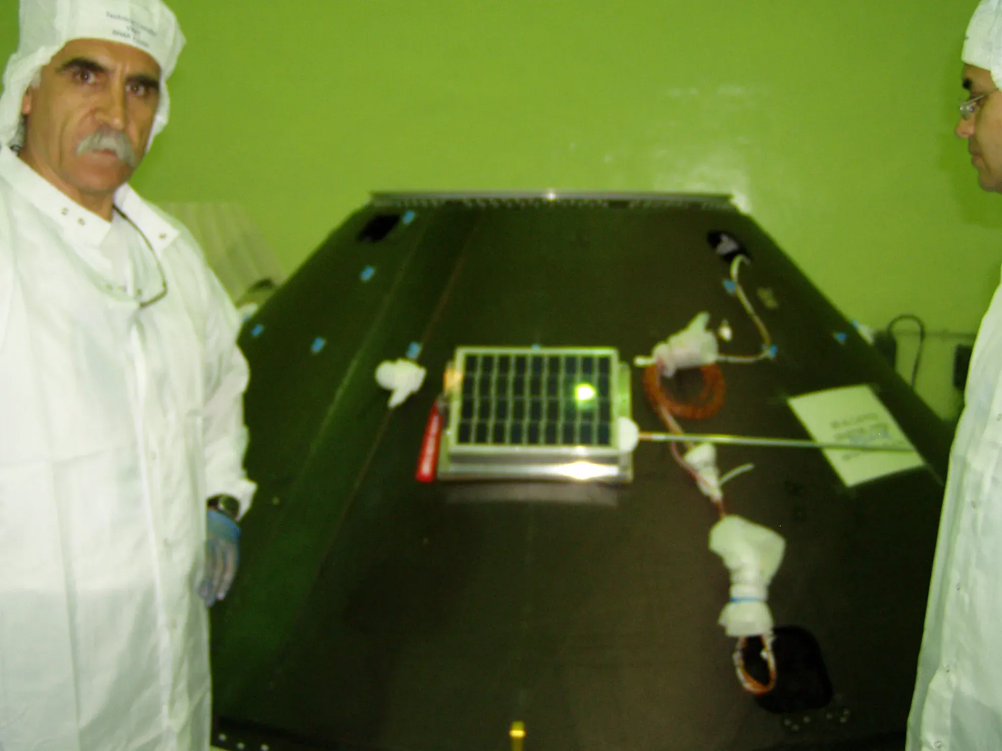 Ensayos ambientales del Pehuensat-1